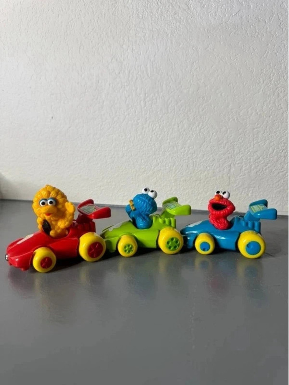 Vintage Sesame Street 3 pc magnetic toy cars